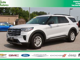 Used 2025 Ford Explorer Active w/ Active Comfort Package RWD video 1