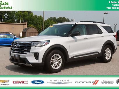 Used 2025 Ford Explorer Active w/ Active Comfort Package