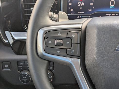 Used 2025 Chevrolet Silverado 1500 LT Trail Boss w/ Convenience Package II image 19