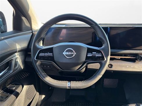 Used 2023 Nissan Ariya FWD image 12
