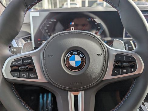 New 2026 BMW X7 M60i image 24