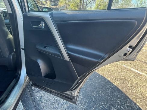 Used 2013 Toyota RAV4 Limited image 21