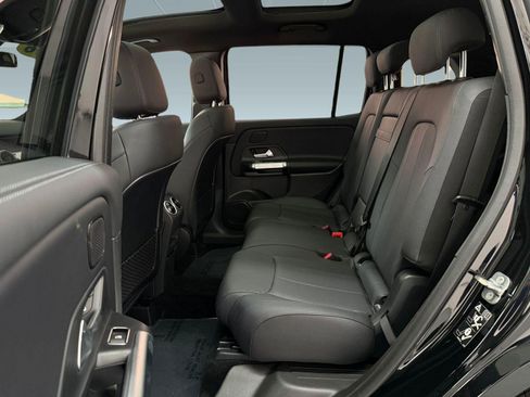 Certified 2026 Mercedes-Benz GLB 250 image 12