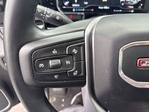 Used 2024 GMC Sierra 1500 SLT image 19