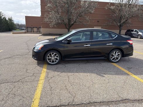 Used 2013 Nissan Sentra SR w/ Driver Pkg image 6