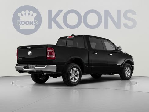 Used 2022 RAM 1500 Laramie w/ Sport Appearance Package AWD/4WD image 4
