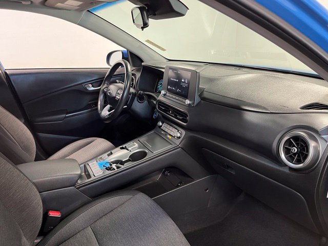 Used 2022 Hyundai Kona SEL w/ Convenience Package FWD image 11