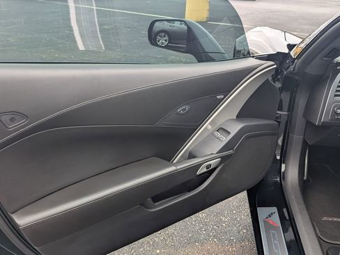 Used 2016 Chevrolet Corvette Stingray Coupe w/ Battery Protection Package image 12