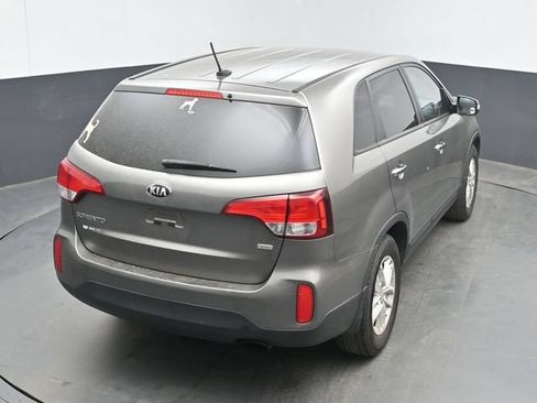 Used 2015 Kia Sorento LX FWD image 23
