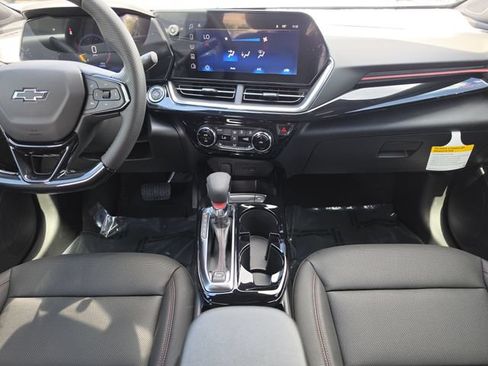 New 2026 Chevrolet Trax RS w/ Driver Confidence Package FWD image 16
