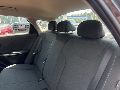 Used 2025 Kia K4 FWD image 26
