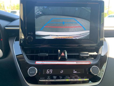 Used 2026 Toyota Corolla LE image 13