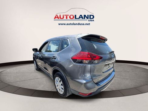Used 2017 Nissan Rogue S AWD/4WD image 4