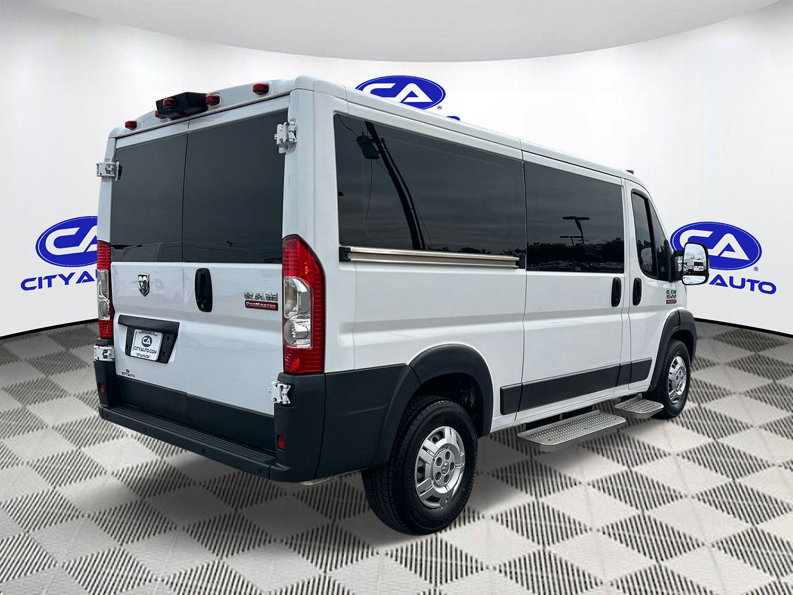 Used 2017 RAM ProMaster 1500 w/ Interior Convenience Group FWD image 4