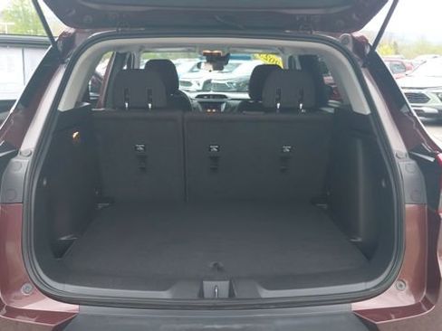 Used 2023 Chevrolet TrailBlazer LT FWD image 26