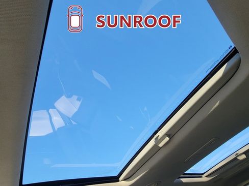 Used 2017 GMC Acadia Denali w/ LPO, Floor Liner Package image 31