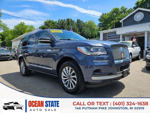Used 2022 Lincoln Navigator 4WD image 7