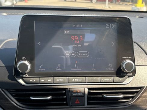 Used 2025 Nissan Altima 2.5 SV image 20