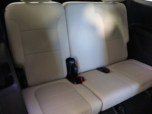 Used 2023 Chevrolet Traverse LT w/ LPO, Cargo Package image 22