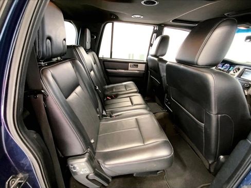 Used 2015 Ford Expedition EL XLT w/ Equipment Group 202A RWD image 25