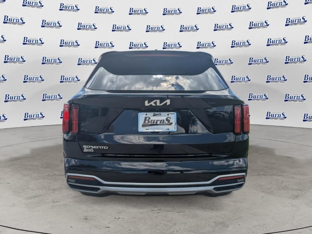 Used 2023 Kia Sorento SX FWD image 5