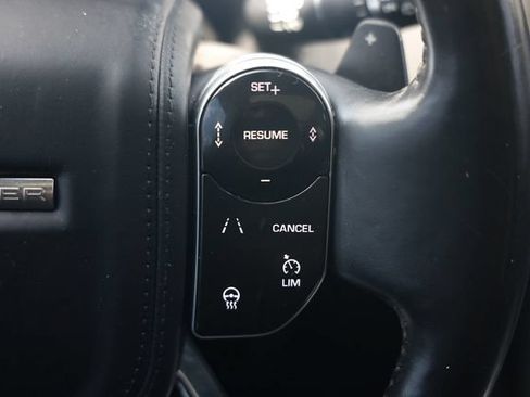Used 2019 Land Rover Range Rover Long Wheelbase Supercharged AWD/4WD image 30