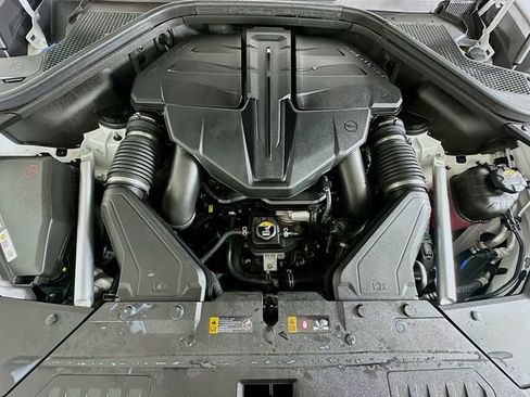 Used 2025 Genesis GV80 3.5T Prestige image 32