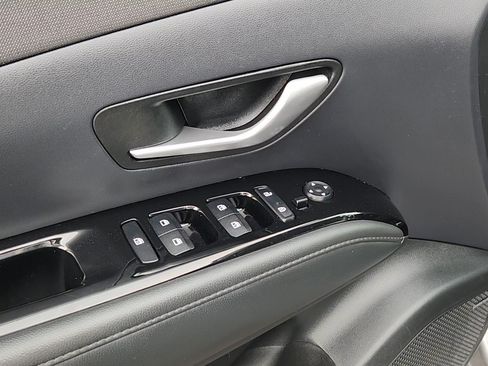 Used 2023 Hyundai Tucson Limited AWD/4WD image 7