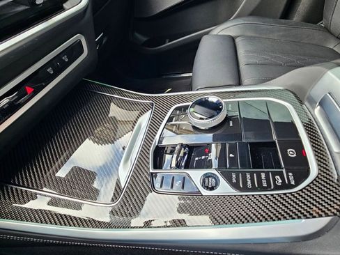 Used 2024 BMW X5 M60i AWD/4WD image 15