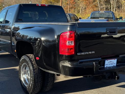 Used 2011 GMC Sierra 3500 Denali AWD/4WD image 7