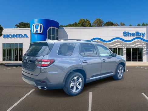 New 2026 Honda Pilot EX-L image 8