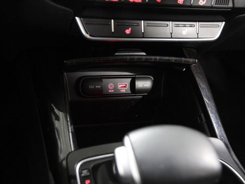 Used 2020 Kia Sorento EX image 16