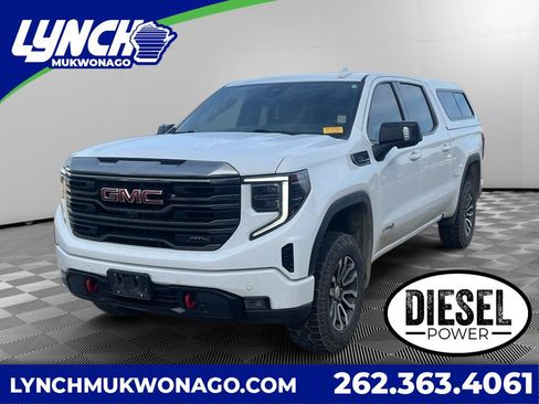 Used 2023 GMC Sierra 1500 AT4 w/ AT4 Preferred Package AWD/4WD image 1