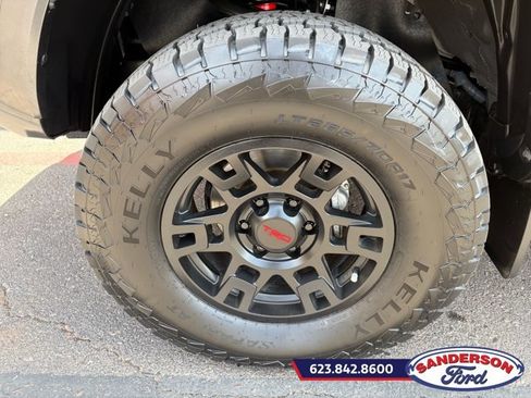 Used 2023 Toyota Tacoma TRD Sport w/ Black Out Package (TMS) AWD/4WD image 10