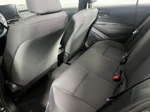 Used 2025 Toyota Corolla LE image 17