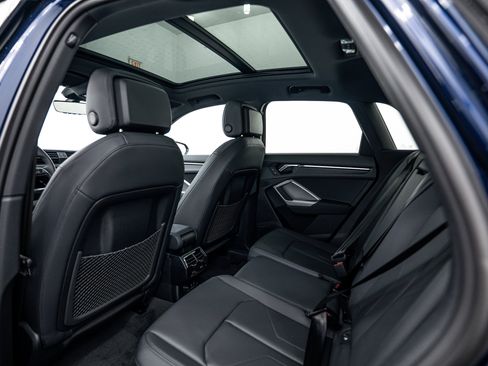 New 2025 Audi Q3 2.0T Premium image 14