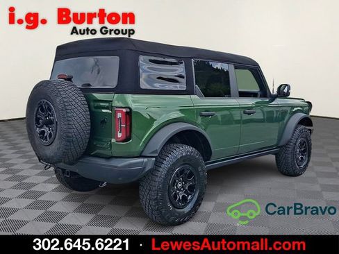 Used 2024 Ford Bronco Badlands AWD/4WD image 6