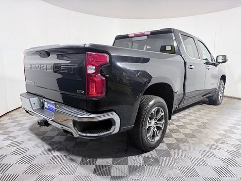 Used 2022 Chevrolet Silverado 1500 LTZ AWD/4WD image 7
