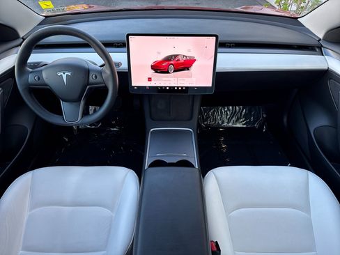 Used 2022 Tesla Model 3 Long Range image 13