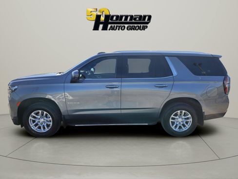 Used 2021 Chevrolet Tahoe LT w/ Luxury Package AWD/4WD image 2
