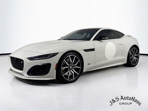 Used 2024 Jaguar F-TYPE R AWD/4WD image 3