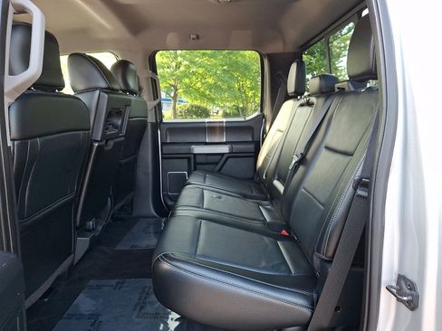 Used 2017 Ford F150 Lariat AWD/4WD image 10