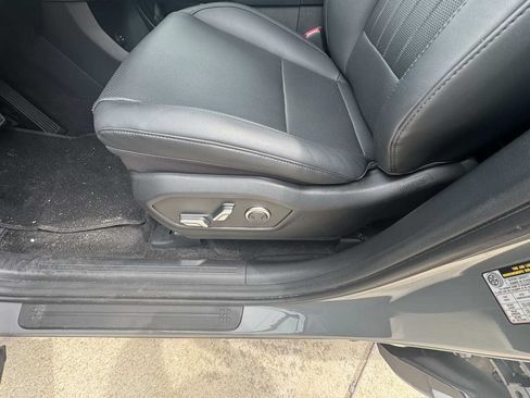 Used 2026 Hyundai Santa Fe SEL FWD image 14