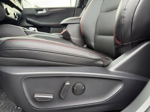 New 2026 Ford Escape ST-Line w/ Cold Weather Package image 18