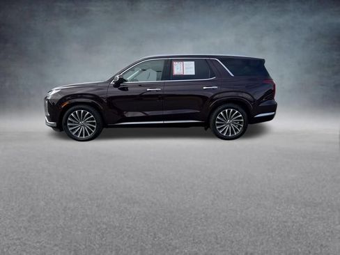 Used 2023 Hyundai Palisade Calligraphy w/ Cargo Package AWD/4WD image 2