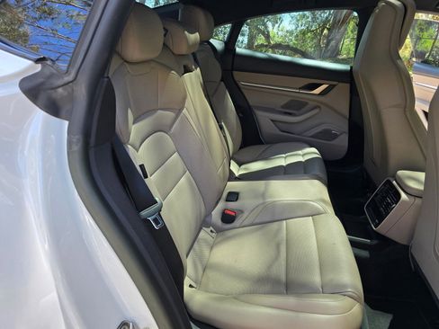 Used 2022 Porsche Taycan RWD image 25