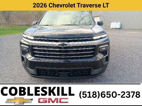 New 2026 Chevrolet Traverse LT w/ Sun and Wheel Package AWD/4WD image 8