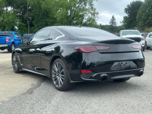 Used 2017 INFINITI Q60 Red Sport 400 AWD/4WD image 5
