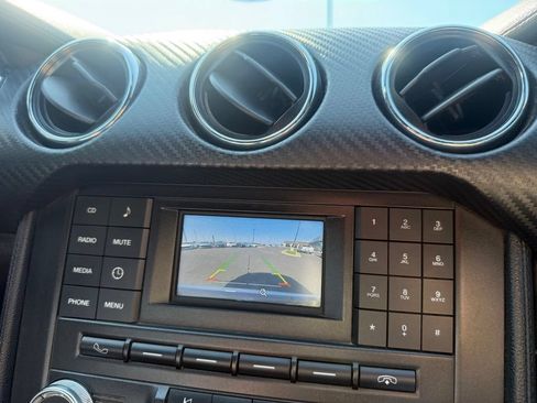 Used 2017 Ford Mustang Coupe RWD image 16