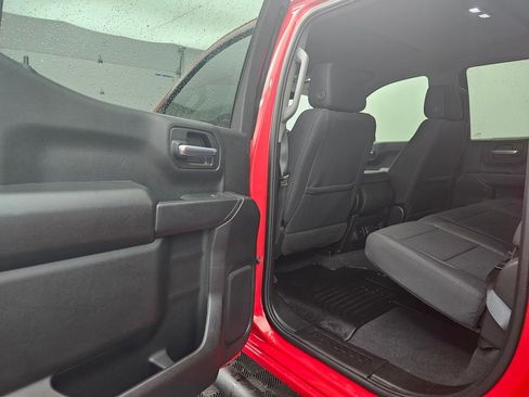 Used 2024 Chevrolet Silverado 1500 Custom Trail Boss image 32